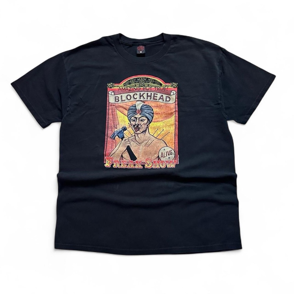 Vintage 1990s Fashion Victim Black Freakshow Tee with 'Blockhead' graphic XL